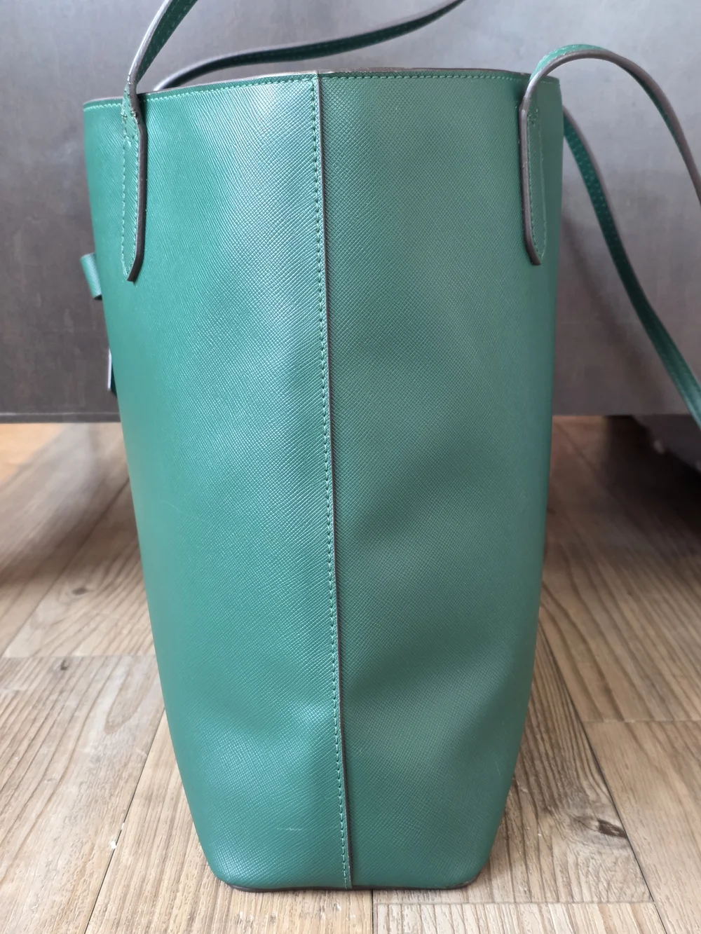 kate spade Deep Jade/Emerald Green Saffiano Leather Tote with Bow Charm